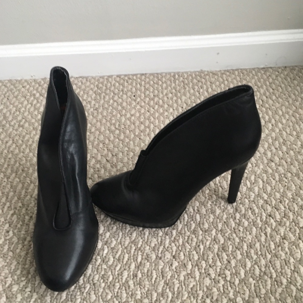 Jessica Simpson booties